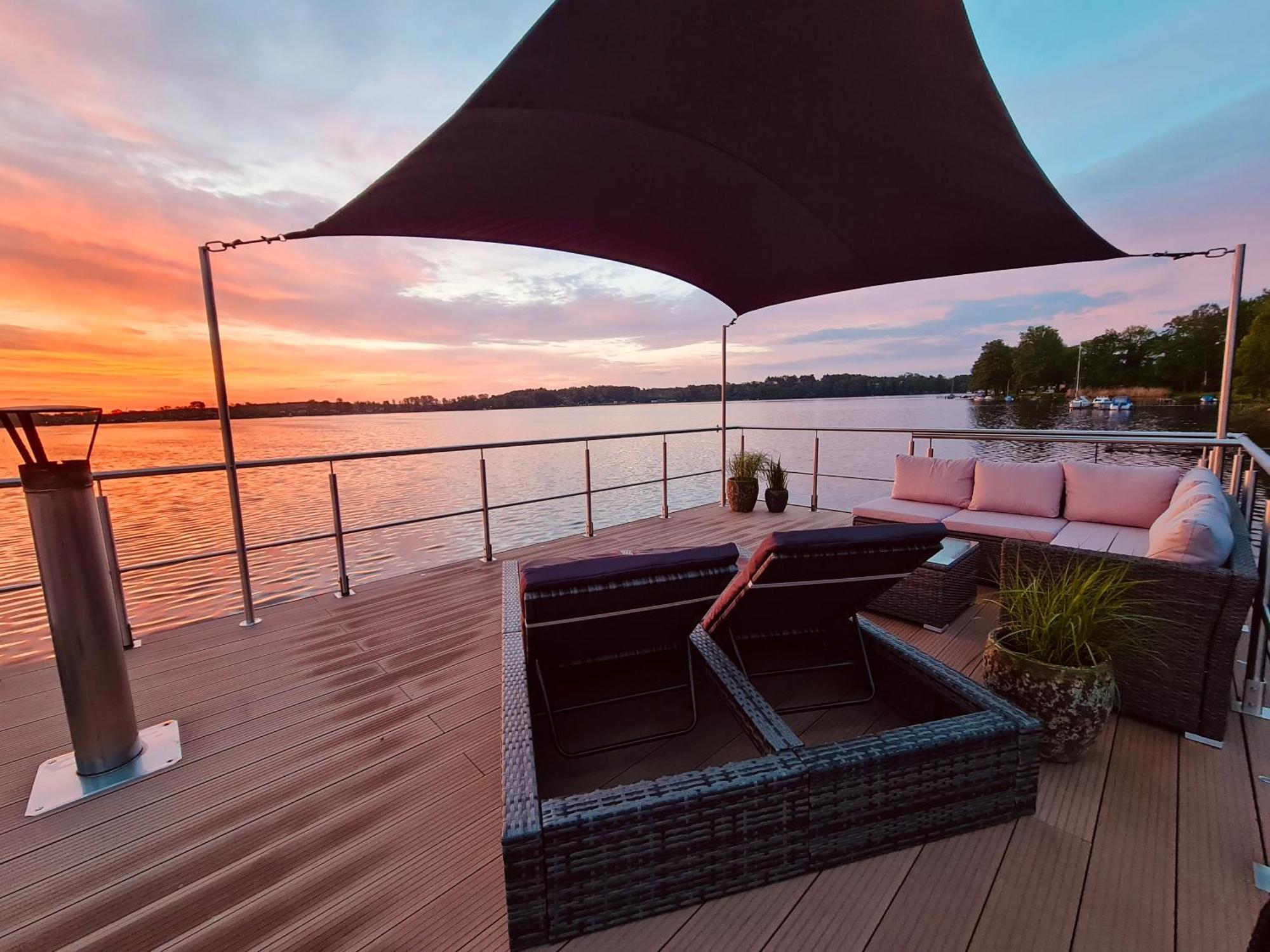 Botel Seezeit- Schwielochsee- Hausboot