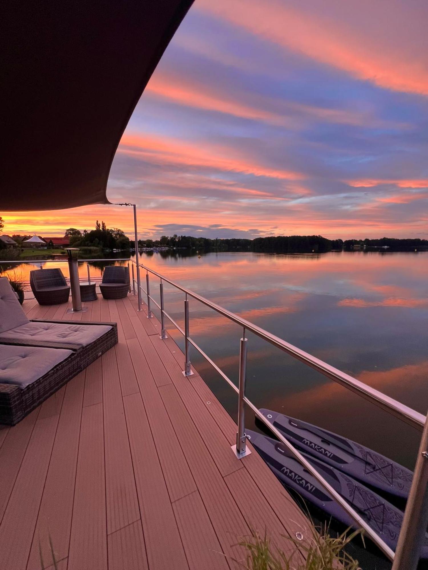 Seezeit- Schwielochsee- Hausboot Botel